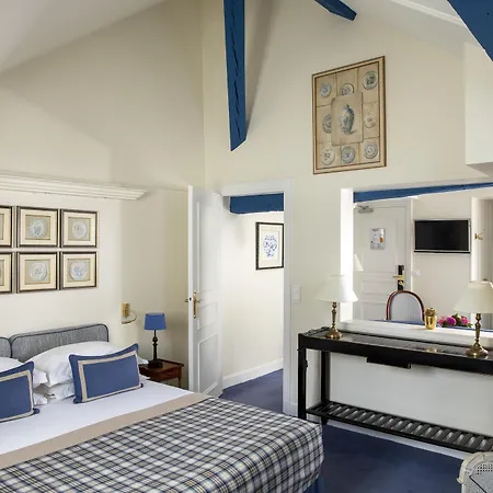 Le Relais Saint Honore פריז