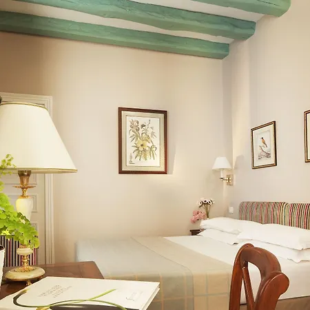 Le Relais Saint Honore מלון 4*