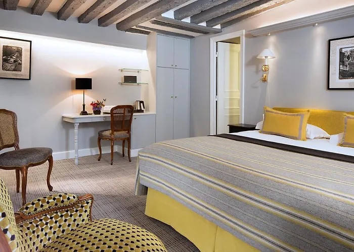 Le Relais Saint Honore Hotel 4*