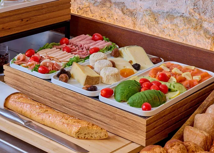 Le Relais Saint Honore Parijs