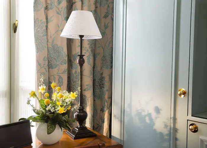 Hotel Le Relais Saint Honore