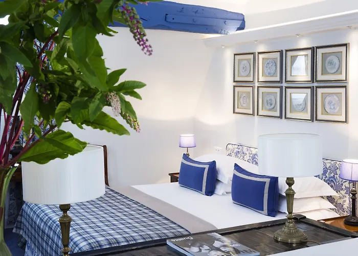 Le Relais Saint Honore