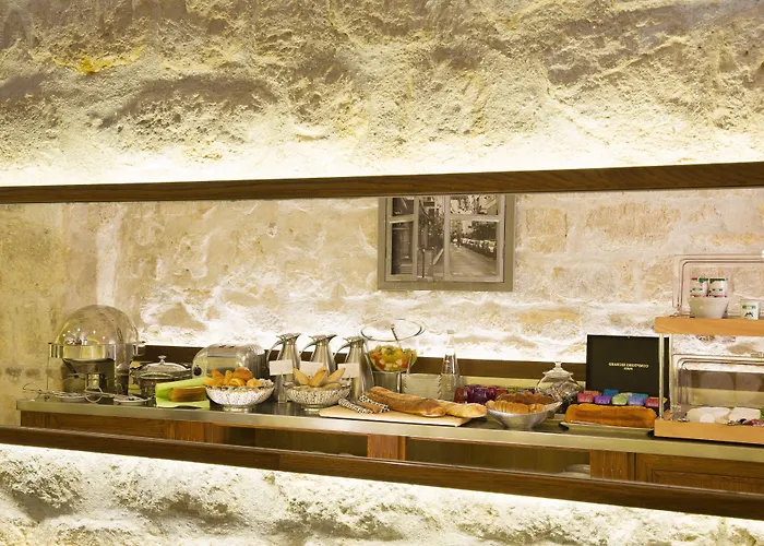 Hotel Le Relais Saint Honore