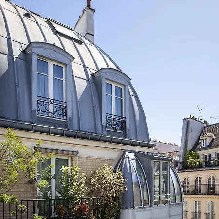 Le Relais Saint Honore Hotel 4*