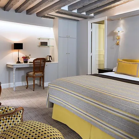 Le Relais Saint Honoré Hotel 4*