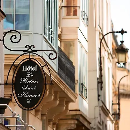 Le Relais Saint Honoré Hotel 4*