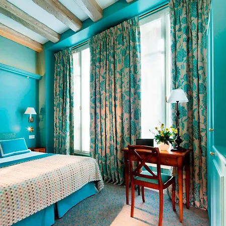 Le Relais Saint Honoré Hotel