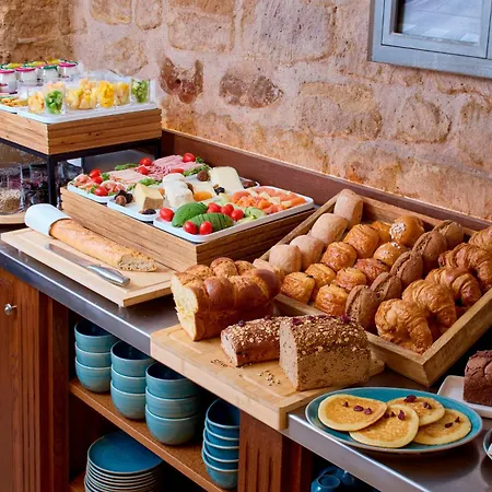 Отель Le Relais Saint Honore Париж